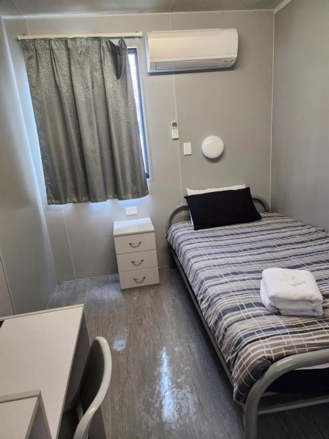 Pally Pub - Accommodation Yamba 2