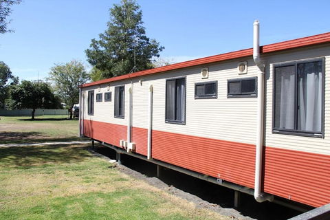 Pally Pub - Accommodation Yamba 3