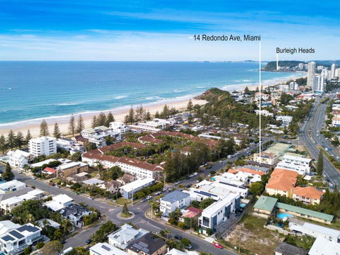 PALMA - Couples Beach Shack! - Accommodation Yamba 2