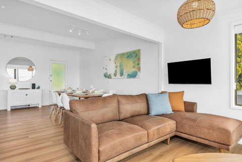 Pambula Little Beach House - Accommodation Yamba 3