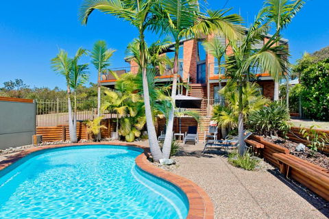 Panorama Beach House - Accommodation Yamba 0