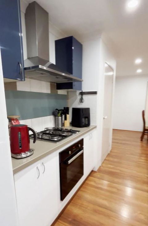 Parkside Pool Home In Aubin Grove - Accommodation Yamba 1
