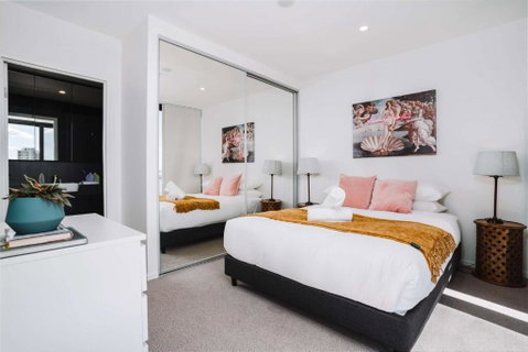 Perfect Located 1-Bed With Great Views & Parking - Accommodation Yamba 3