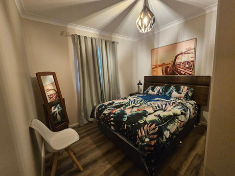 Phoenix House - Accommodation Yamba 0