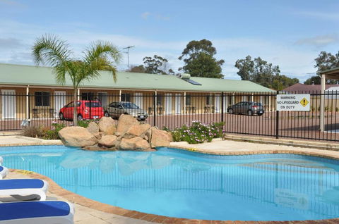 Pinjarra Resort - Accommodation Yamba 1
