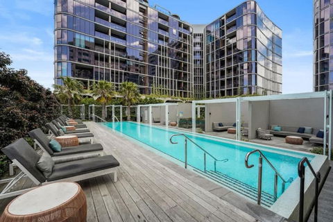 PM Residences - Modern Luxury 2BR Apt W Parking - Accommodation Yamba 0