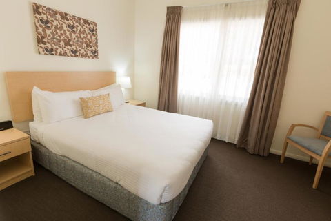 Pokolbin Village Estate - Accommodation Yamba 3