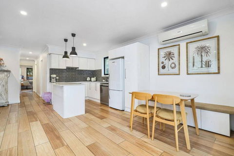 Pool House Hideaway - Accommodation Yamba 3