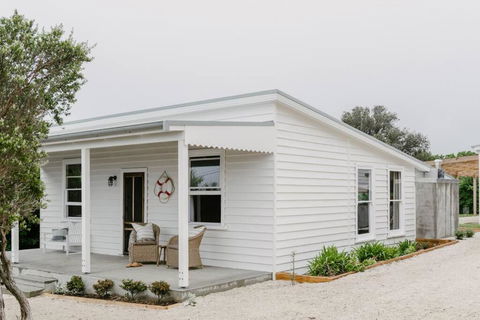 Port Cottage On The Great Ocean Road - Accommodation Yamba 0