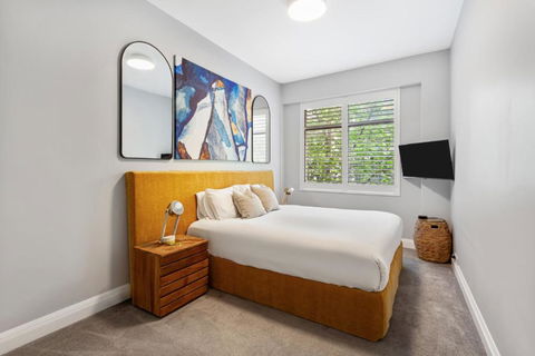 Potts Point L 2 Bedroom Stylish Retreat - Accommodation Yamba 1