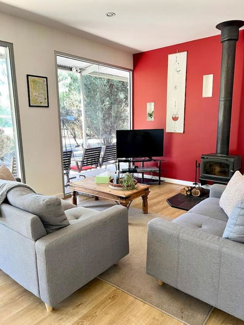 Powers Retreat Holiday House - Accommodation Yamba 1