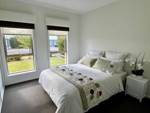 Premium Barossa Getaway - Accommodation Yamba 3