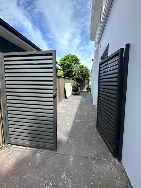 Private, Local Living Studio In Mascot, Airport - Accommodation Yamba 3