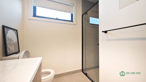 Private Suite With Queen Bed TV - Room 11 - Accommodation Yamba 1