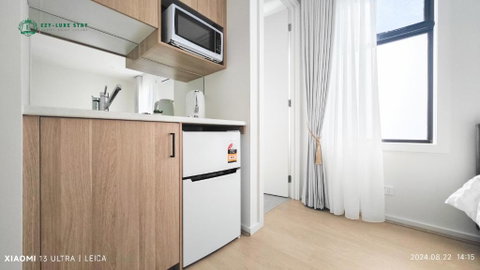Private Suite With Queen Bed TV - Room 11 - Accommodation Yamba 2