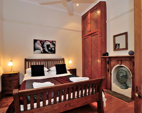Pure Gold - Heritage 2 Bedroom Terraced Cottage - Accommodation Yamba 3