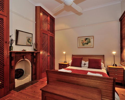 Pure Gold - Heritage 2 Bedroom Terraced Cottage - Accommodation Yamba 2