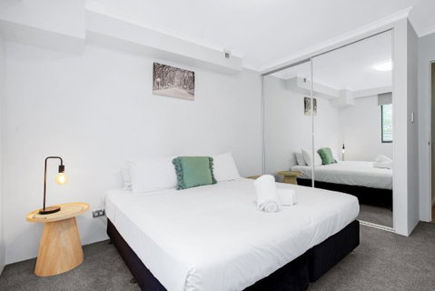 Pyrmont 2 Bed Apartment - Prime Location W Parking - Accommodation Yamba 3