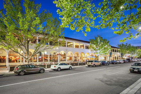 Quest Canberra - Accommodation Yamba 0