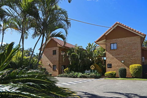 Quality Hotel Robertson Gardens - Accommodation Yamba 0
