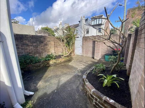 Rear Garden Suite - Accommodation Yamba 1