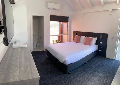 Railway Motel Myrtleford - Accommodation Yamba 3
