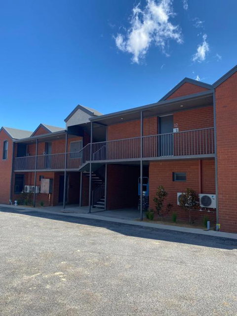 Railway Motel Myrtleford - Accommodation Yamba 0