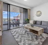 AU1 - Long Stay w Balcony RiverViews Fast WiFi - Accommodation Yamba