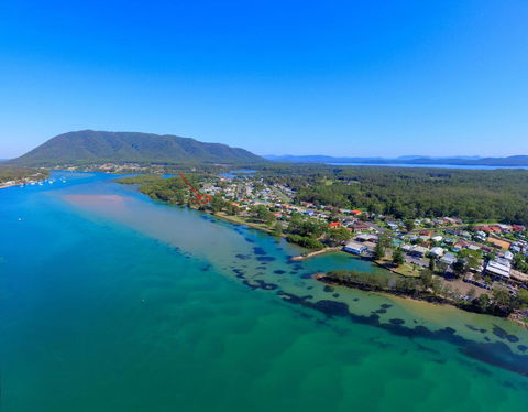 BANYANDAH 557 Ocean Drive NH - Accommodation Yamba 1