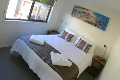 Bay Of Islands Apartments - Accommodation Yamba 2