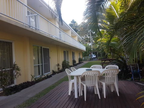 Bayshores Holiday Apartments - Accommodation Yamba 0