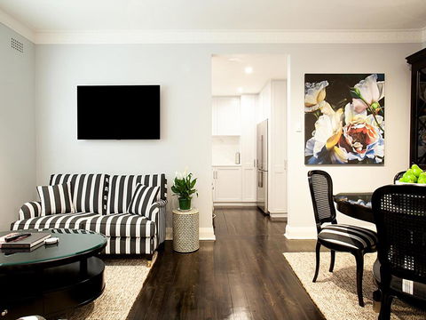 BAYSIDE RETREAT-hosted By:L'Abode Accommodation - Accommodation Yamba 0