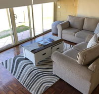 Bayview no 1 - Next to the Beach - Accommodation Yamba