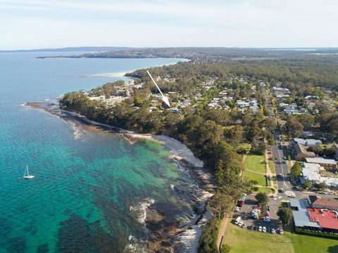 Bayview On Bowen :: Jervis Bay Rentals - Accommodation Yamba 0