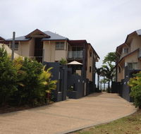 Beach House Apartment 1 - Accommodation Yamba