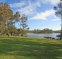 Beach Shack on the Lagoon - Accommodation Yamba