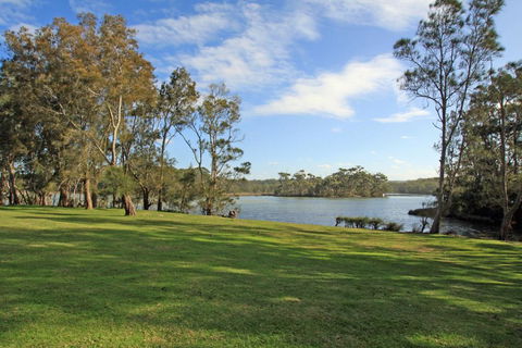 Beach Shack On The Lagoon - Accommodation Yamba 0