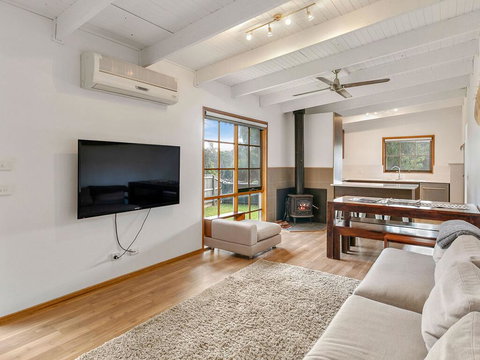 Beachcomber Bliss - Accommodation Yamba 2