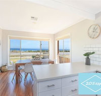 Beachfront Living - Accommodation Yamba