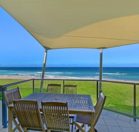 Beachfront Luxury - Accommodation Yamba
