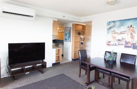 Republic Apartment - Accommodation Yamba 0