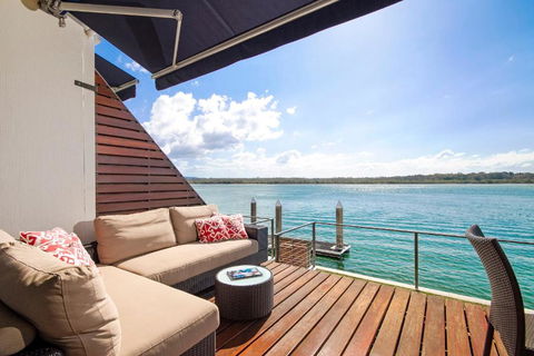 Riverfront Apartment, Perfect Location - Accommodation Yamba 3