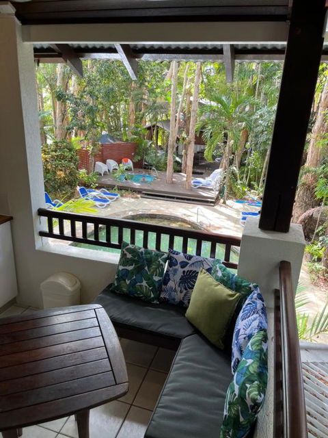 REEF RETREAT APARTMENTS PALM COVE Unit 28 - Accommodation Yamba 3