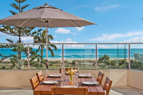 Reflections 202 - Accommodation Yamba 1