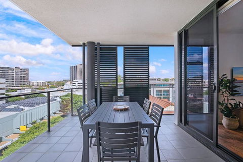 Regatta Hideaway - A Breezy Balcony Residence - Accommodation Yamba 1