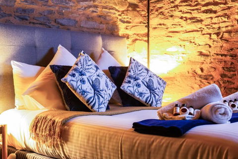 Reillys Wines Heritage Cottages - Accommodation Yamba 0