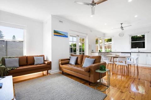 Relaxing 3BR Beachside Haven Grange - Accommodation Yamba 1