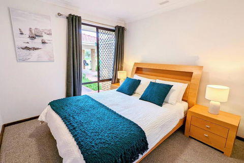 Relaxing Home Close To Nature - Accommodation Yamba 3