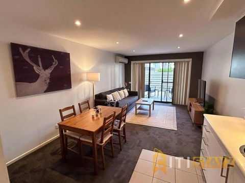 Relaxing Oasis In Bruce -1bd 1bth 1 Carsp Apt - Accommodation Yamba 2