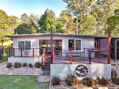 Ren Basera - Accommodation Yamba 0